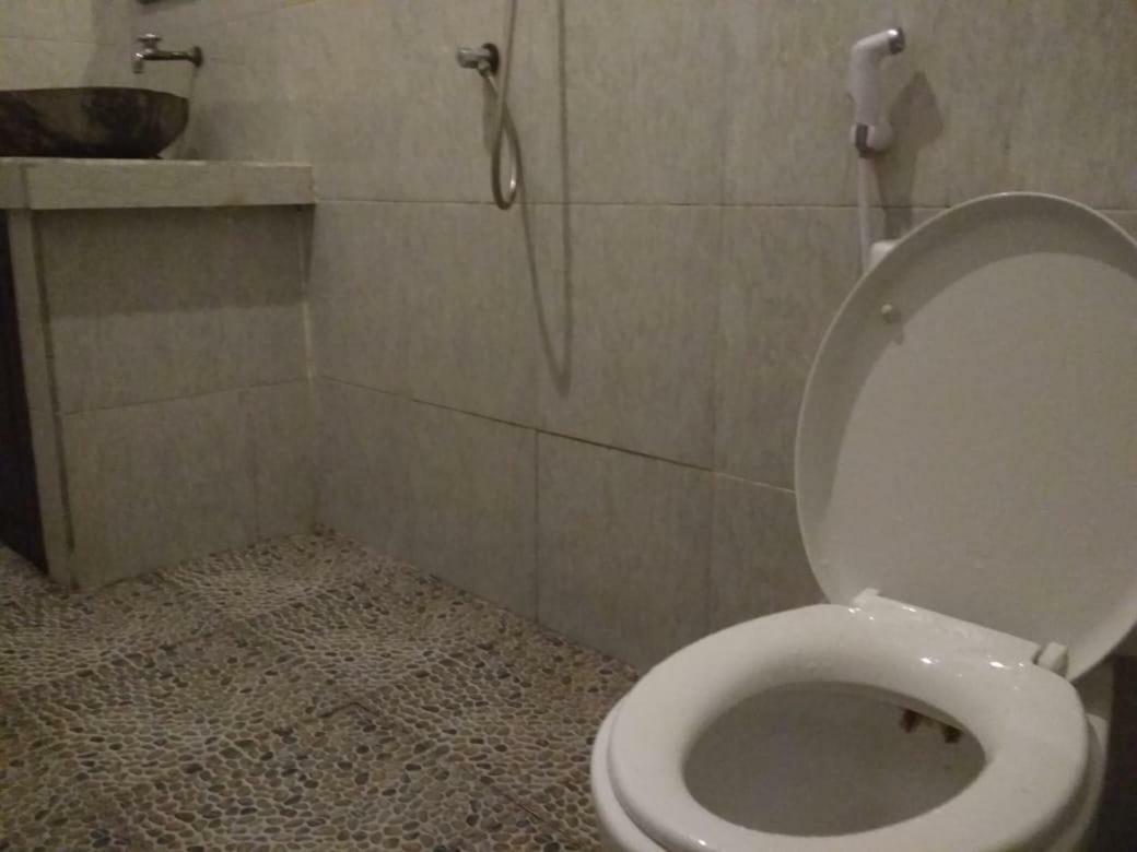 Almaida II Gili Trawangan B&B 외부 사진